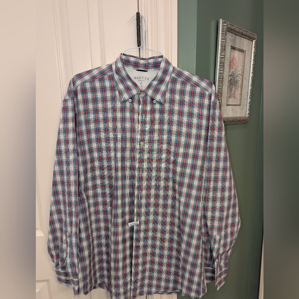 Nautica Men's Multicolor Plaid Button Down Shirt